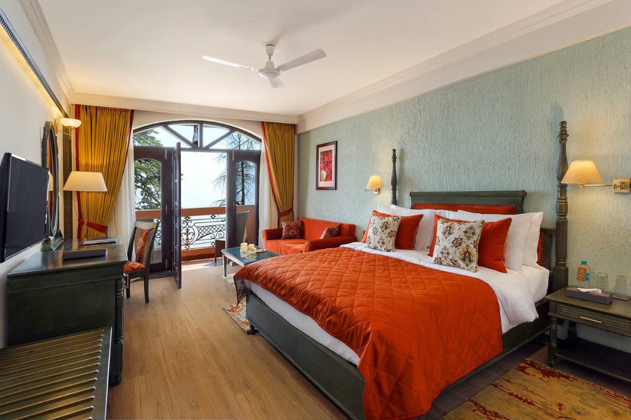 Ramada By Wyndham Mussoorie Mall Road Екстериор снимка